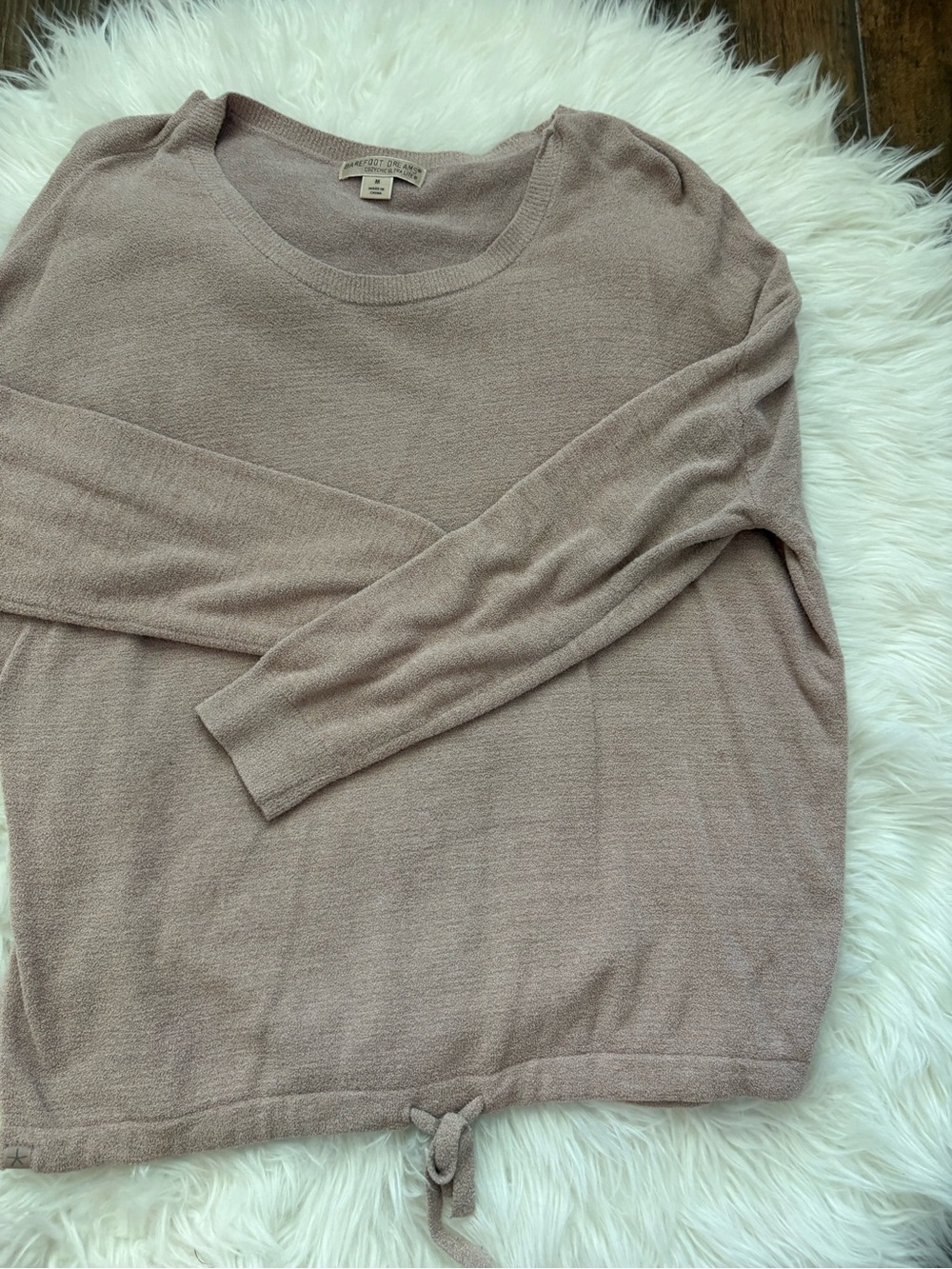 Barefoot Dreams Women's Mauve Crewneck Tie-Hem Sweater